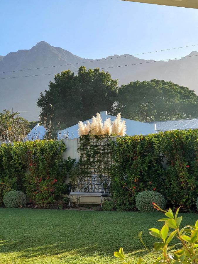 Margie'S Place Swellendam Buitenkant foto